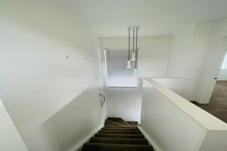 Photo of property in 2/23 Havelock Avenue, Forrest Hill, Auckland, 0620