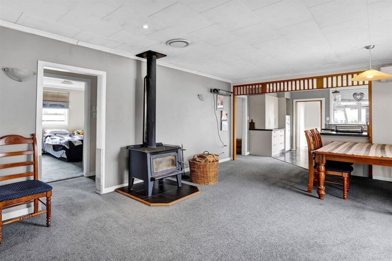 Photo of property in 115 Victoria Street, Hawera, 4610