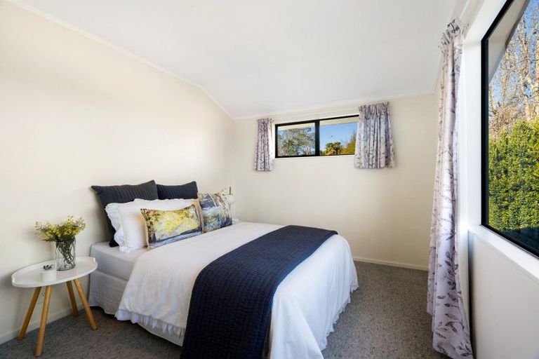 Photo of property in 35 Selwyn Road, Havelock North, 4130