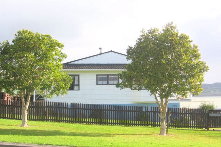 Photo of property in 12b Pah Road, Onerahi, Whangarei, 0110