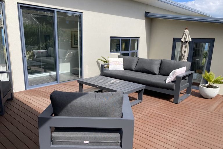 Photo of property in 25 Highgrove, Saint Clair, Dunedin, 9012