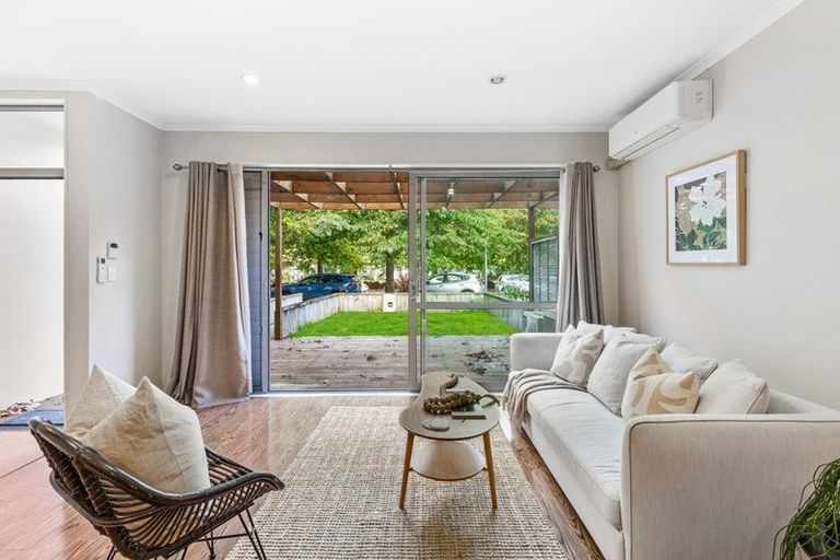 Photo of property in 11 Kauri Drive, Takanini, 2112