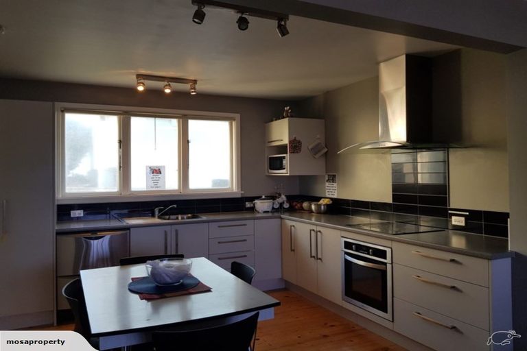 Photo of property in 1/37 Matipo Street, Riccarton, Christchurch, 8041