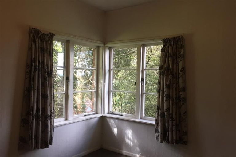 Photo of property in 20 Huia Road, Titirangi, Auckland, 0604