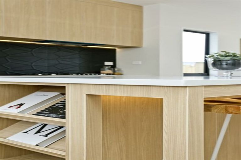 Photo of property in 18 Surf View Crescent, Red Beach, 0932