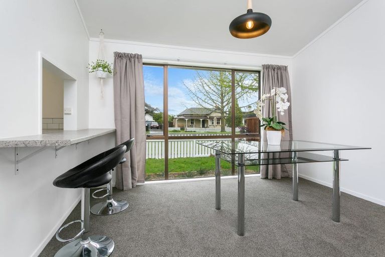 Photo of property in 44a Queen Street, Cambridge, 3434