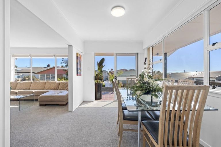 Photo of property in 266b Courtenay Street, Strandon, New Plymouth, 4312