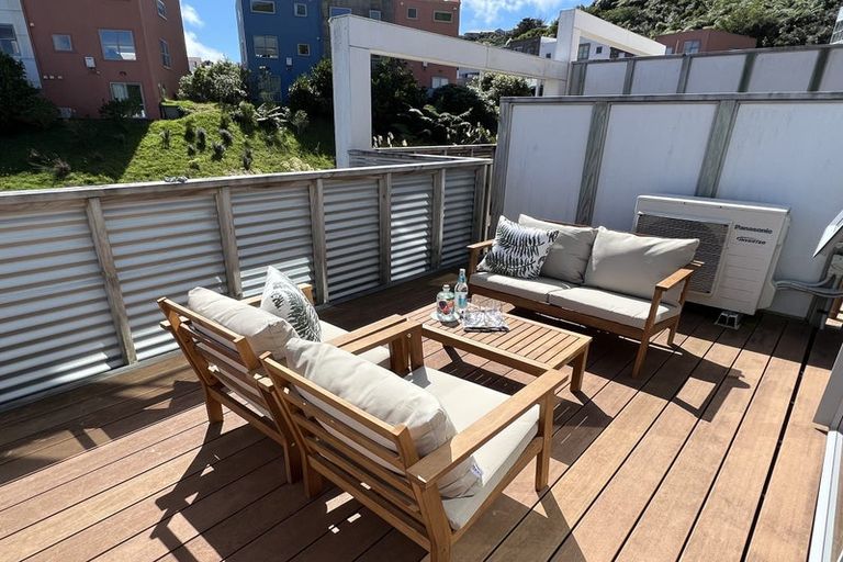 Photo of property in 44 Saddleback Grove, Karori, Wellington, 6012