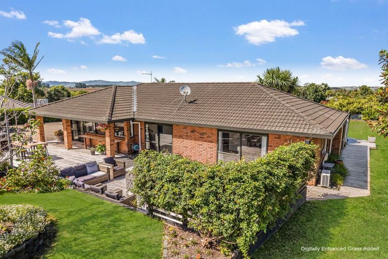 Photo of property in 5 Springvale Road, Waiuku, 2123