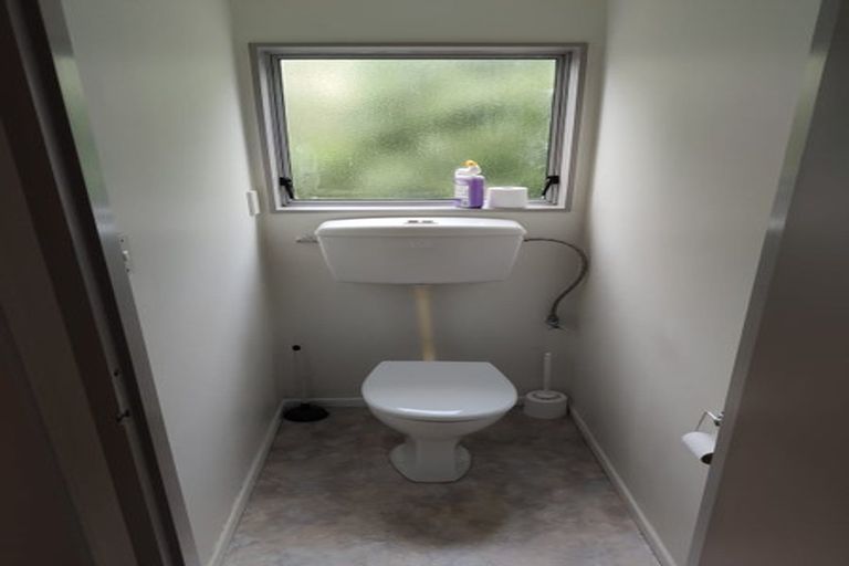 Photo of property in 7 Cambrian Street, Churton Park, Wellington, 6037