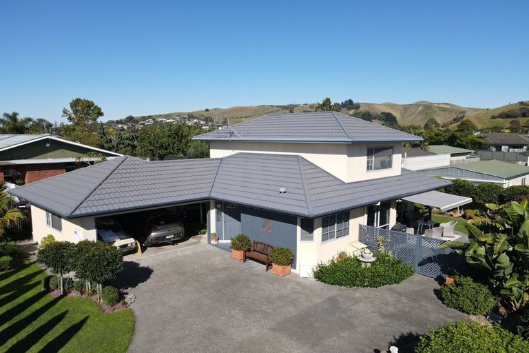 Photo of property in 50d Puketapu Road, Taradale, Napier, 4112