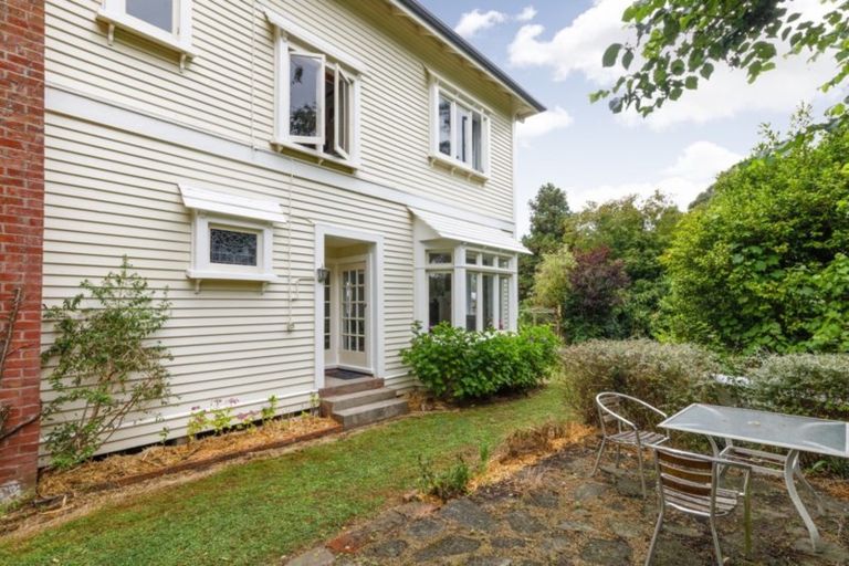 Photo of property in 31 Wanganui Road, Marton, 4710