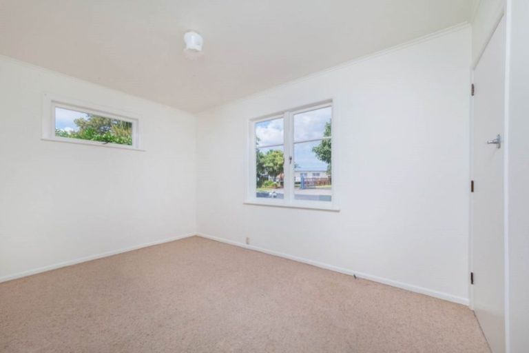 Photo of property in 45a Pinedale Place, Henderson, Auckland, 0610