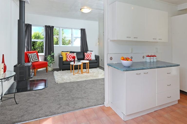 Photo of property in 39 Fitzwater Place, Henderson, Auckland, 0612