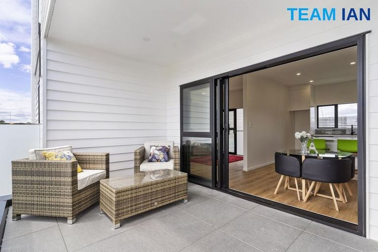 Photo of property in 3/68 Smythe Road, Henderson, Auckland, 0612
