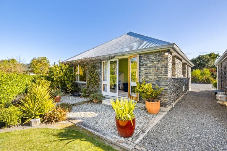 Photo of property in 49 Douglas Road, Amberley, 7410