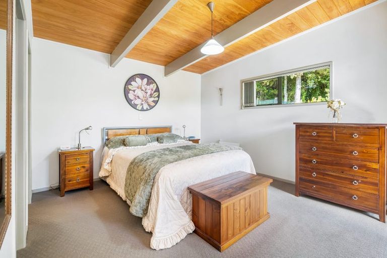 Photo of property in 35 Harbour View Road, Onerahi, Whangarei, 0110