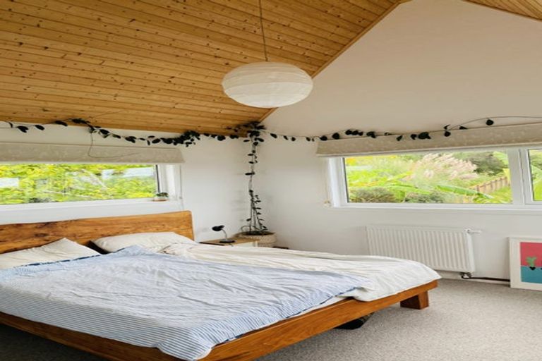 Photo of property in 19 Orewa Heights Crescent, Orewa, 0931