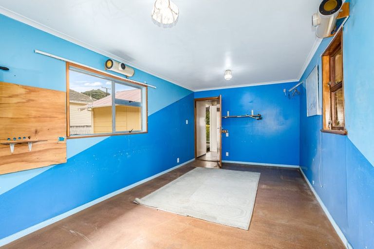 Photo of property in 67 Hair Street, Wainuiomata, Lower Hutt, 5014