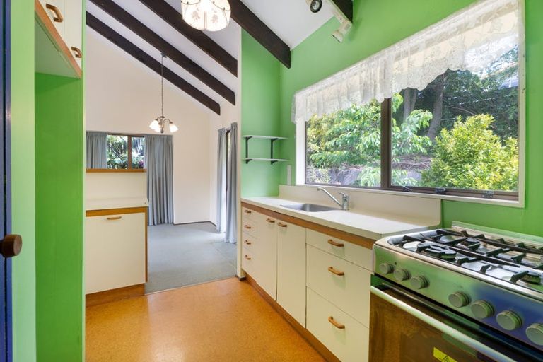 Photo of property in 7 Woolwich Close, Whitby, Porirua, 5024