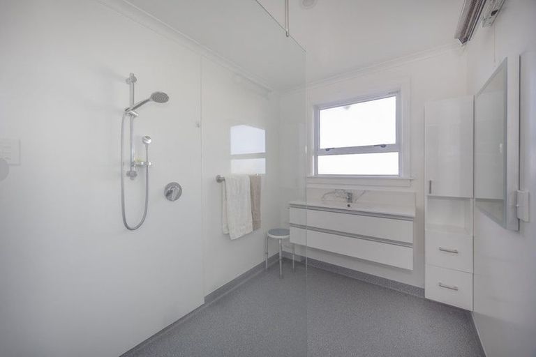 Photo of property in 37 Taward Street, Oamaru North, Oamaru, 9400