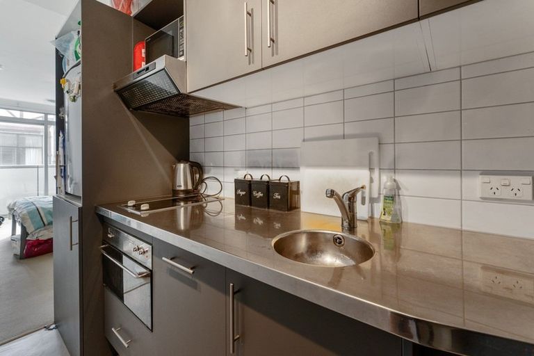 Photo of property in Monvie Apartments, 105/15 Holland Street, Te Aro, Wellington, 6011