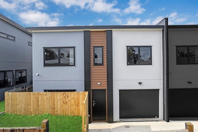 Photo of property in 7c Surrey Street, Manurewa, Auckland, 2102