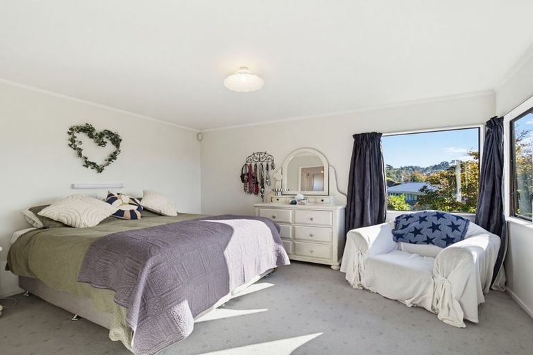 Photo of property in 11 Fern Grove, Taradale, Napier, 4112