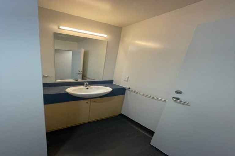 Photo of property in Hanson House, 27u4 Hanson Street, Mount Cook, Wellington, 6021