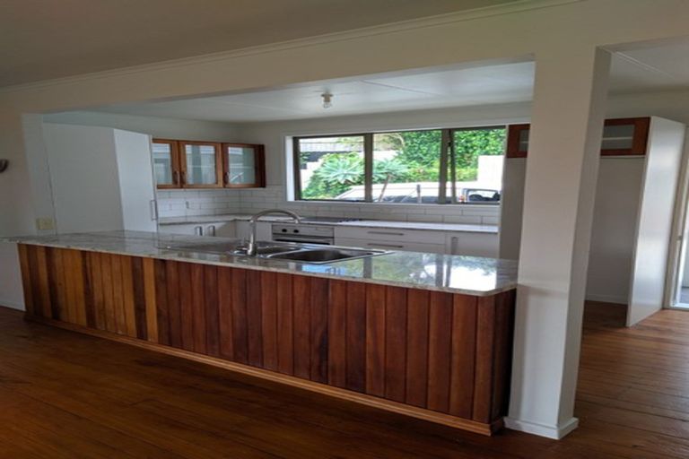 Photo of property in 2/112 Nile Road, Milford, Auckland, 0620