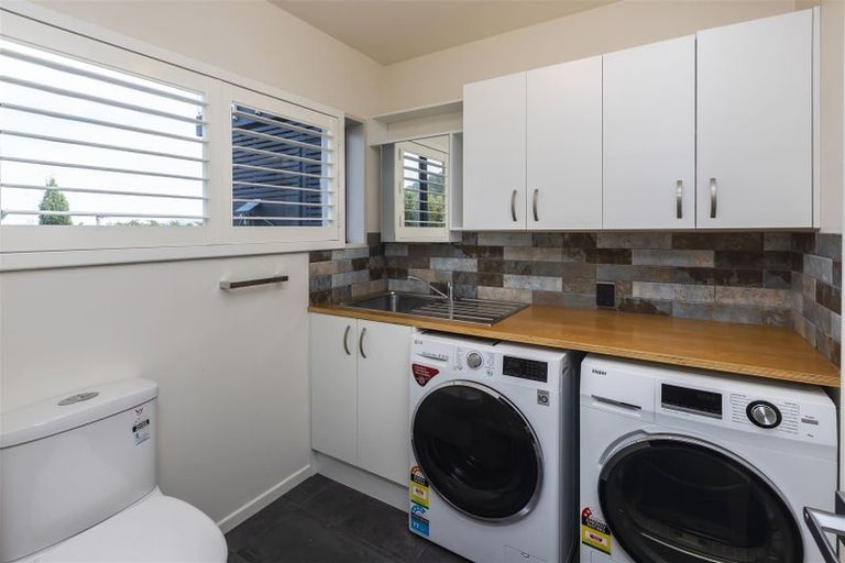 Photo of property in 26 Cornwall Road, Lyttelton, 8082