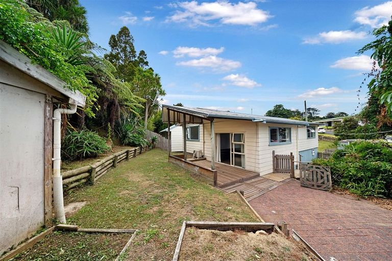 Photo of property in 22 Karaka Street, Helensville, 0800