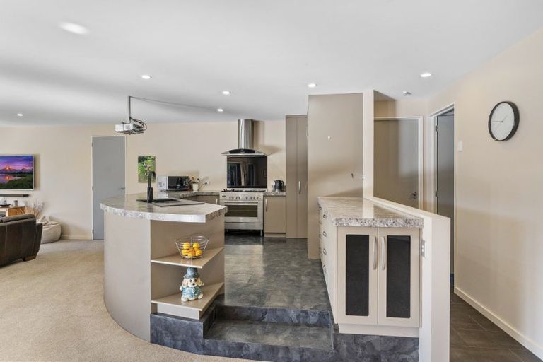 Photo of property in 89 Totara View Road, Wakefield, 7095