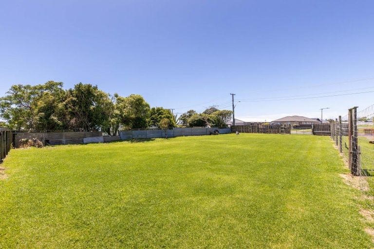 Photo of property in 5-7 Wills Road, Bell Block, New Plymouth, 4312