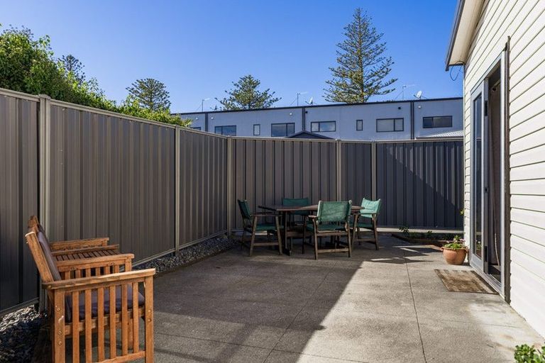 Photo of property in 102 Mcgrath Street, Napier South, Napier, 4110