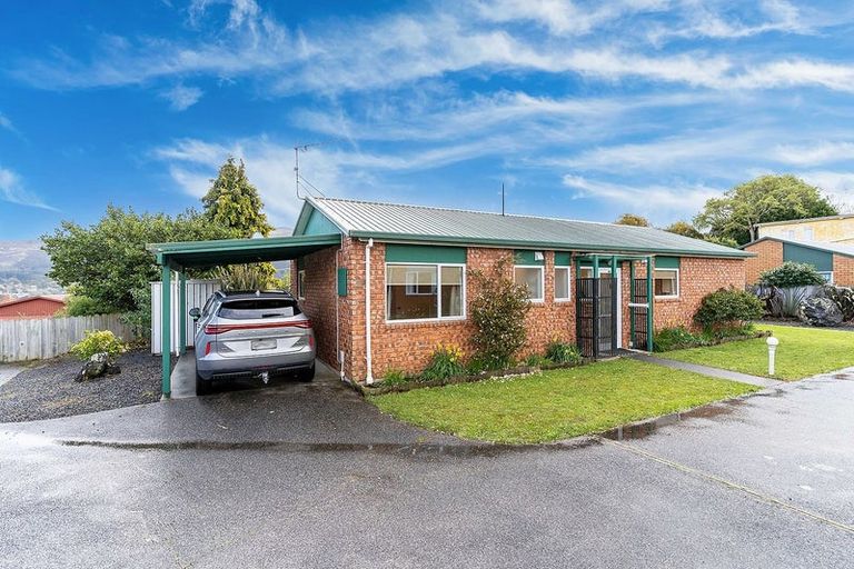 Photo of property in 333 Pine Hill Road, Liberton, Dunedin, 9010