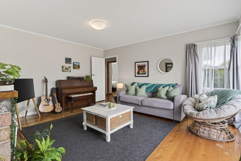 Photo of property in 11 Erin Street, Tikipunga, Whangarei, 0112