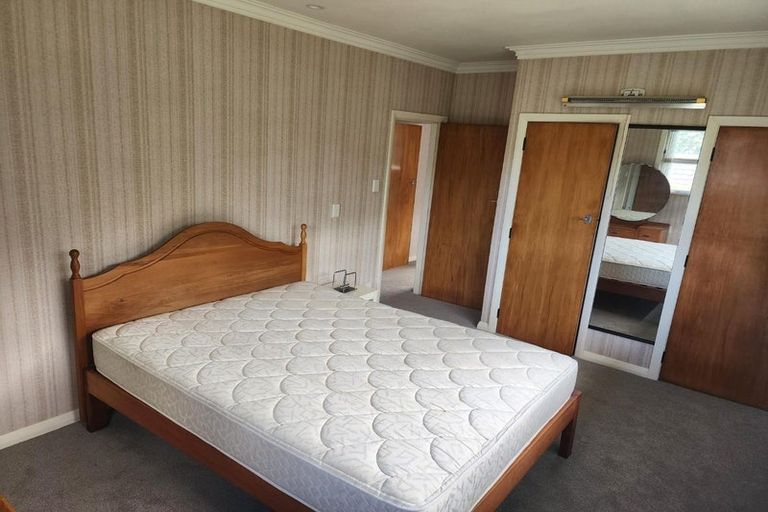 Photo of property in 4 Kotare Street, Waikanae, 5036