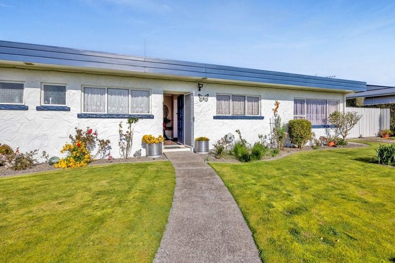 Photo of property in 31 Kamahi Avenue, Hawera, 4610