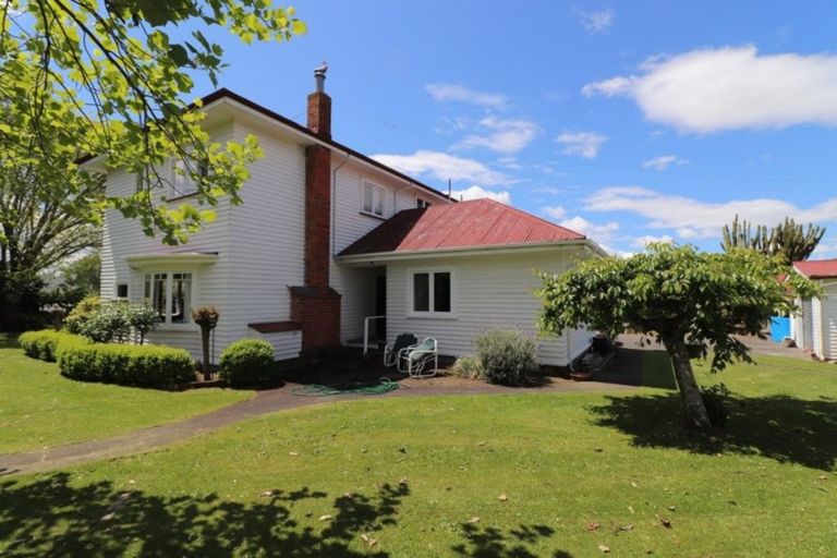 Photo of property in 25 Porangahau Road, Waipukurau, 4200