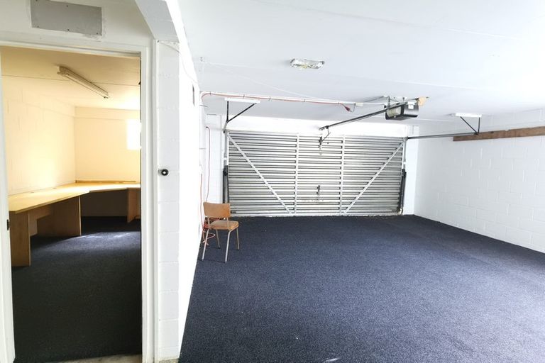 Photo of property in 3 Stormont Place, Avonhead, Christchurch, 8042