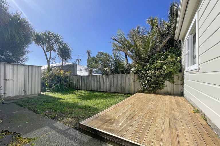 Photo of property in 233 Adelaide Road, Newtown, Wellington, 6021
