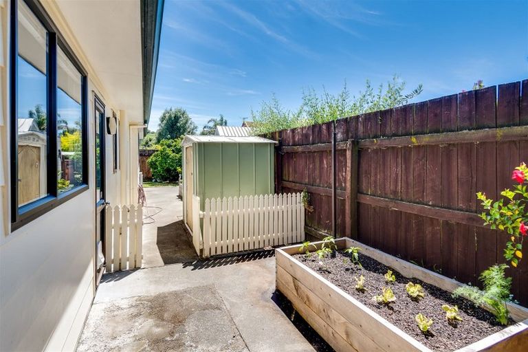 Photo of property in 69a O'dowd Road, Taradale, Napier, 4112