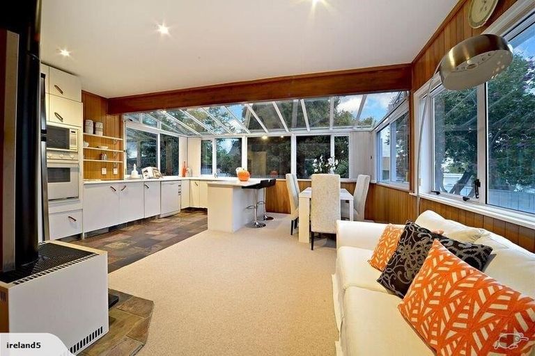 Photo of property in 2/12 Priestley Drive, Bucklands Beach, Auckland, 2014