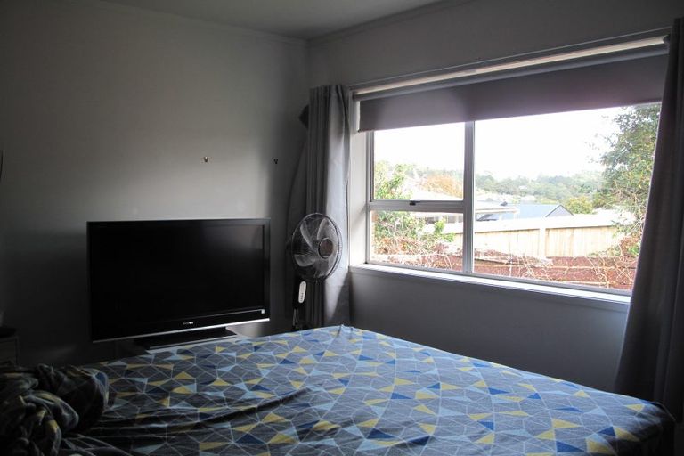 Photo of property in 22 Penton Road, Stanmore Bay, Whangaparaoa, 0932