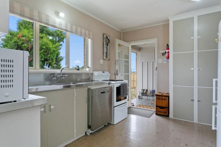 Photo of property in 17 Pirongia Road, Te Awamutu, 3800