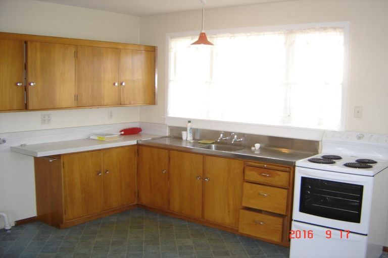 Photo of property in 1/24 Aikmans Road, Merivale, Christchurch, 8014