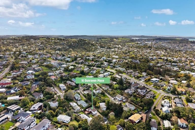 Photo of property in 16 Dunraven Place, Torbay, Auckland, 0630