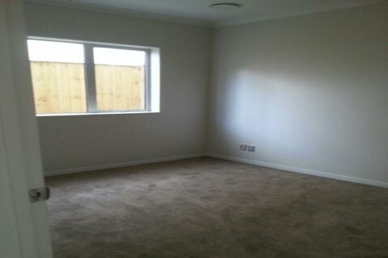 Photo of property in 14 Kerrykeel Drive, Flat Bush, Auckland, 2019