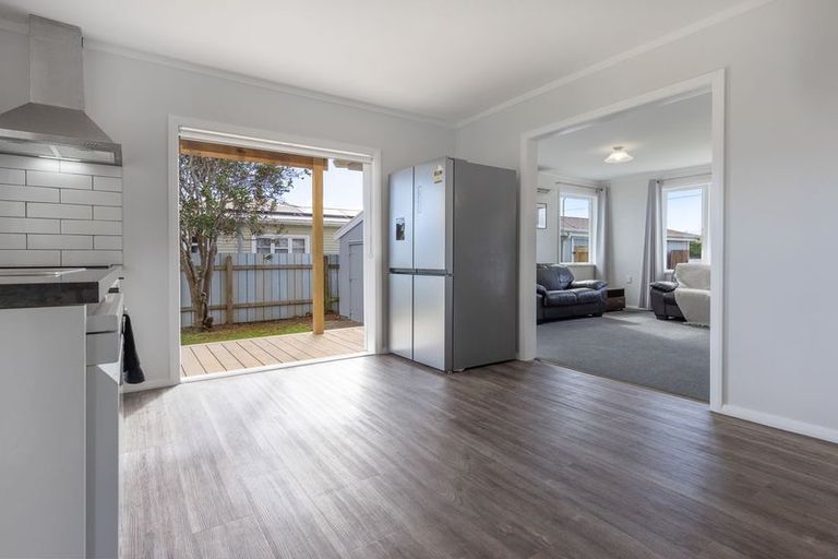 Photo of property in 8 Middlesex Street, Levin, 5510